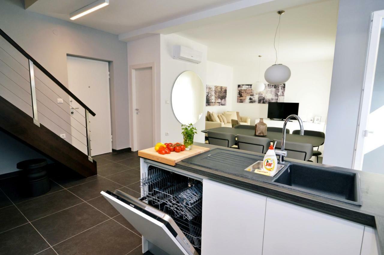 Plage Lovran Residence מראה חיצוני תמונה